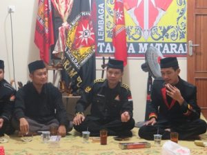 Kenaikan Tingkat Sabuk Hitam Muda Tahta Mataram