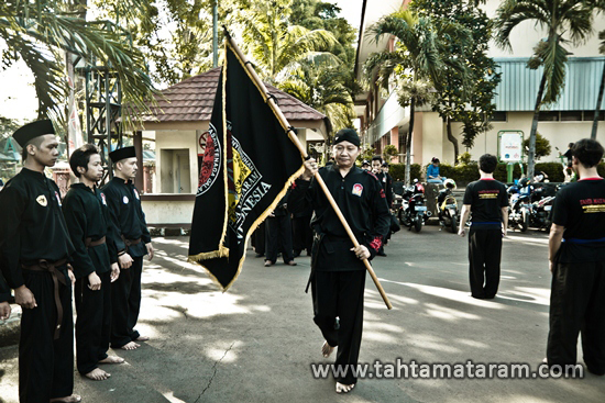 Tradisi & Ujian Tenaga Dalam Tahta Mataram JABODETABEK