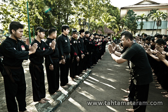 Tradisi & Ujian Tenaga Dalam Tahta Mataram JABODETABEK