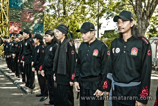 Tradisi & Ujian Tenaga Dalam Tahta Mataram JABODETABEK