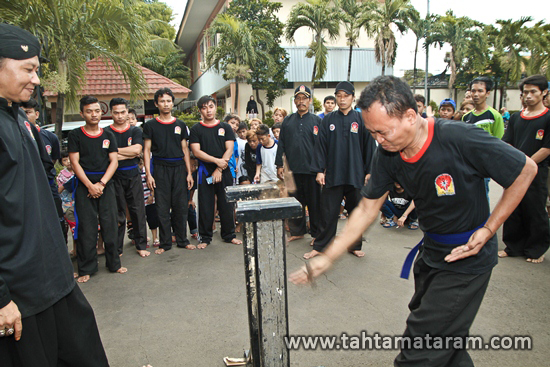 Tradisi & Ujian Tenaga Dalam Tahta Mataram JABODETABEK