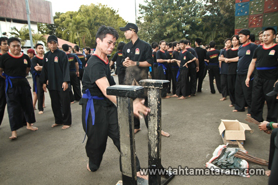 Tradisi & Ujian Tenaga Dalam Tahta Mataram JABODETABEK