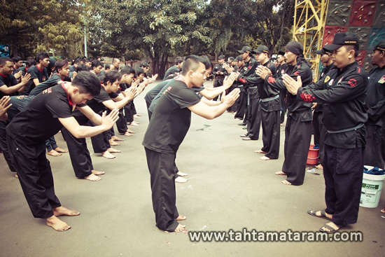 Tradisi & Ujian Tenaga Dalam Tahta Mataram JABODETABEK