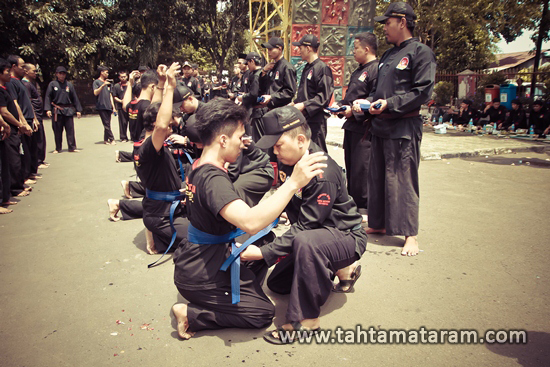 Tradisi & Ujian Tenaga Dalam Tahta Mataram JABODETABEK