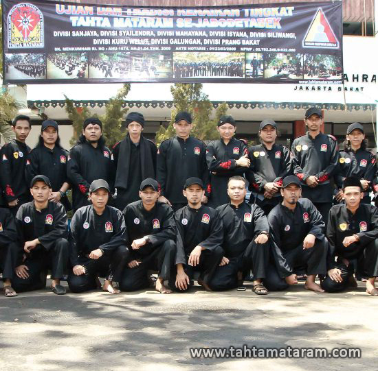 Tradisi & Ujian Tenaga Dalam Tahta Mataram JABODETABEK