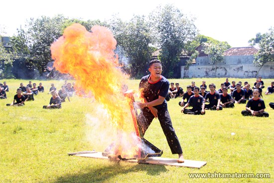 Pembinaan Mental & Pengembangan Diri Tahta Mataram Se-Solo Raya