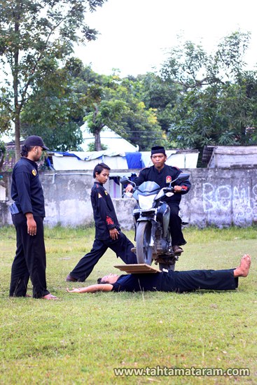 Pembinaan Mental & Pengembangan Diri Tahta Mataram Se-Solo Raya