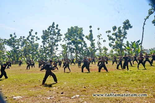 Peresmian Tahta Mataram Divisi Dharmayasa Ngawi
