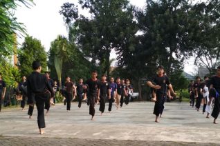 Tradisi Kenaikan Tingkat Tahta Mataram Tangerang