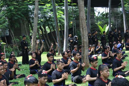 Tradisi Kenaikan Tingkat Tahta Mataram Jakarta Raya