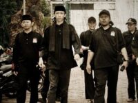Ki Aryo Wisanggeni ketika menyandang Selendang Hitam