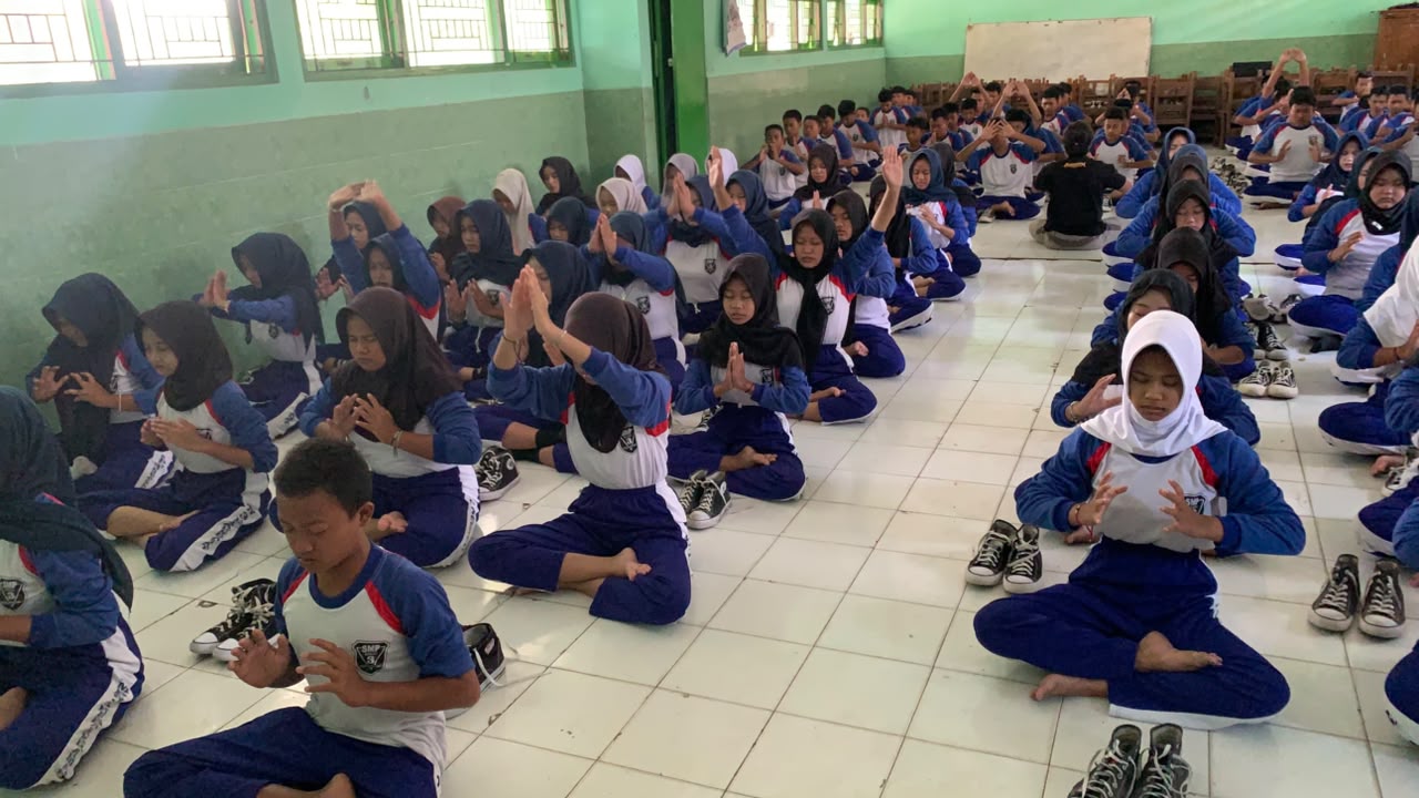 Pelatihan Meditasi Tahta Mataram di SMP Negeri 3 Kebakkramat