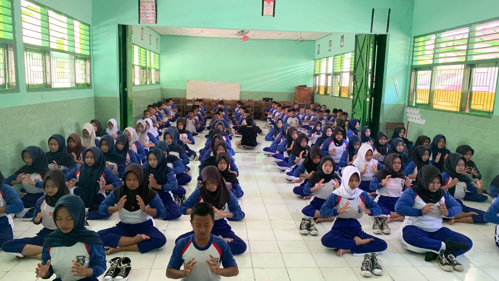 Pelatihan Meditasi Tahta Mataram di SMP Negeri 3 Kebakkramat